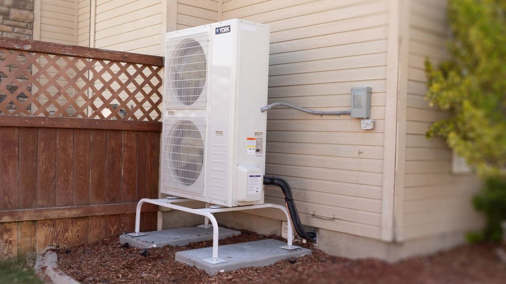 Heat pump on platform